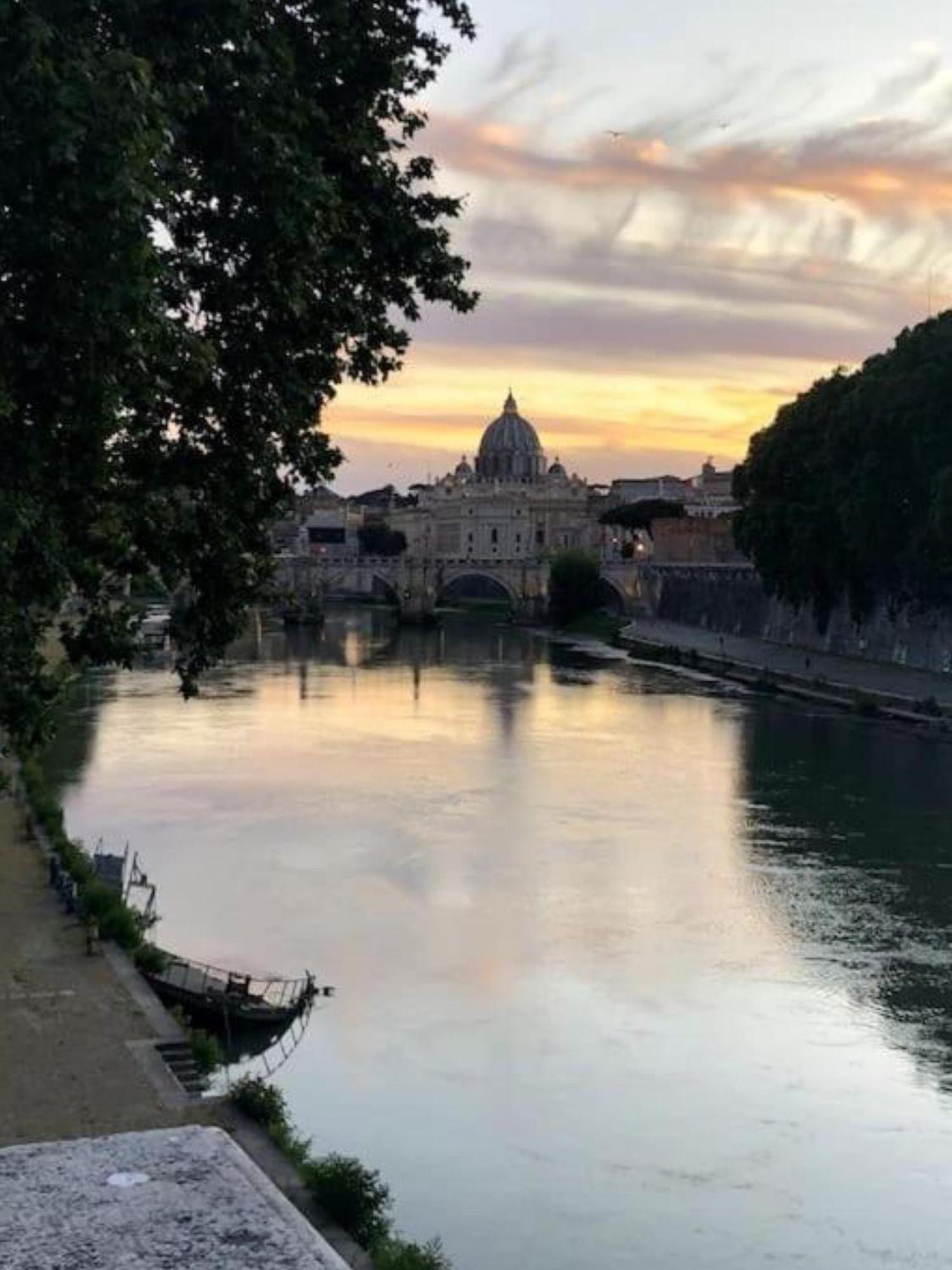 Luce Al Pantheon Apartment Rome Bagian luar foto